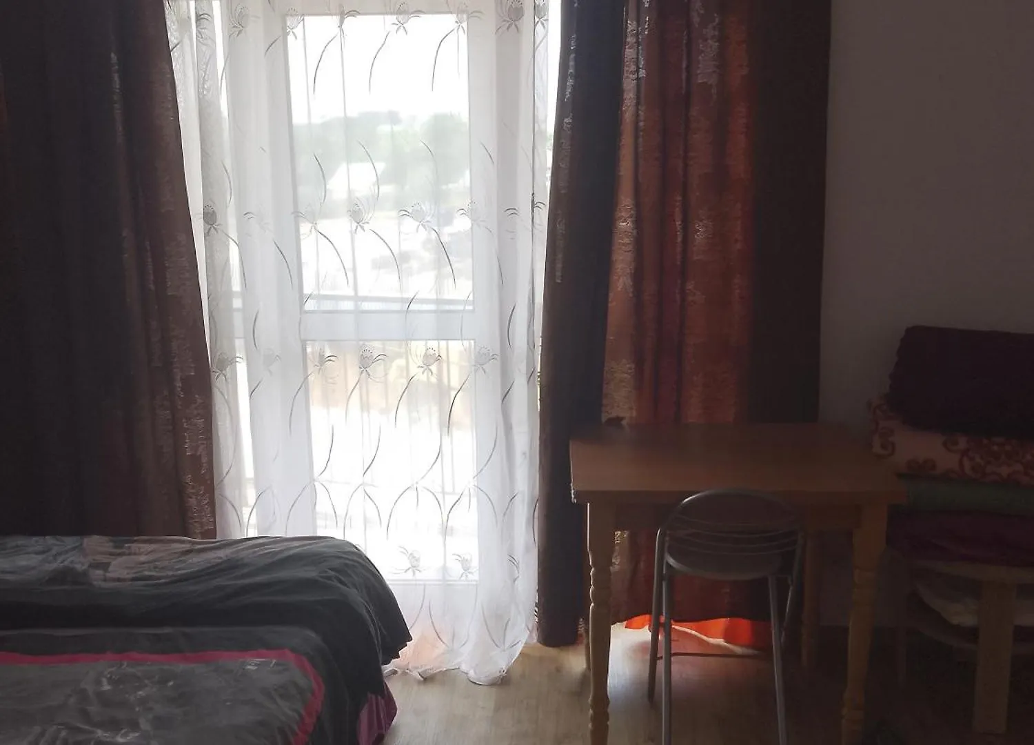 Lägenhet Nea Iskra Vyletska Berezhanska Street Lviv